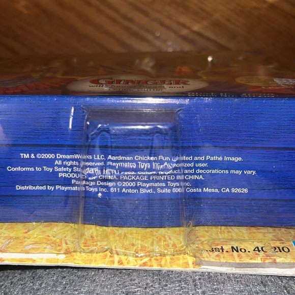 Chicken Run - Ginger with tunnel, digger, fence cutter playset DreamWorks 2000 - Picture 7 of 8